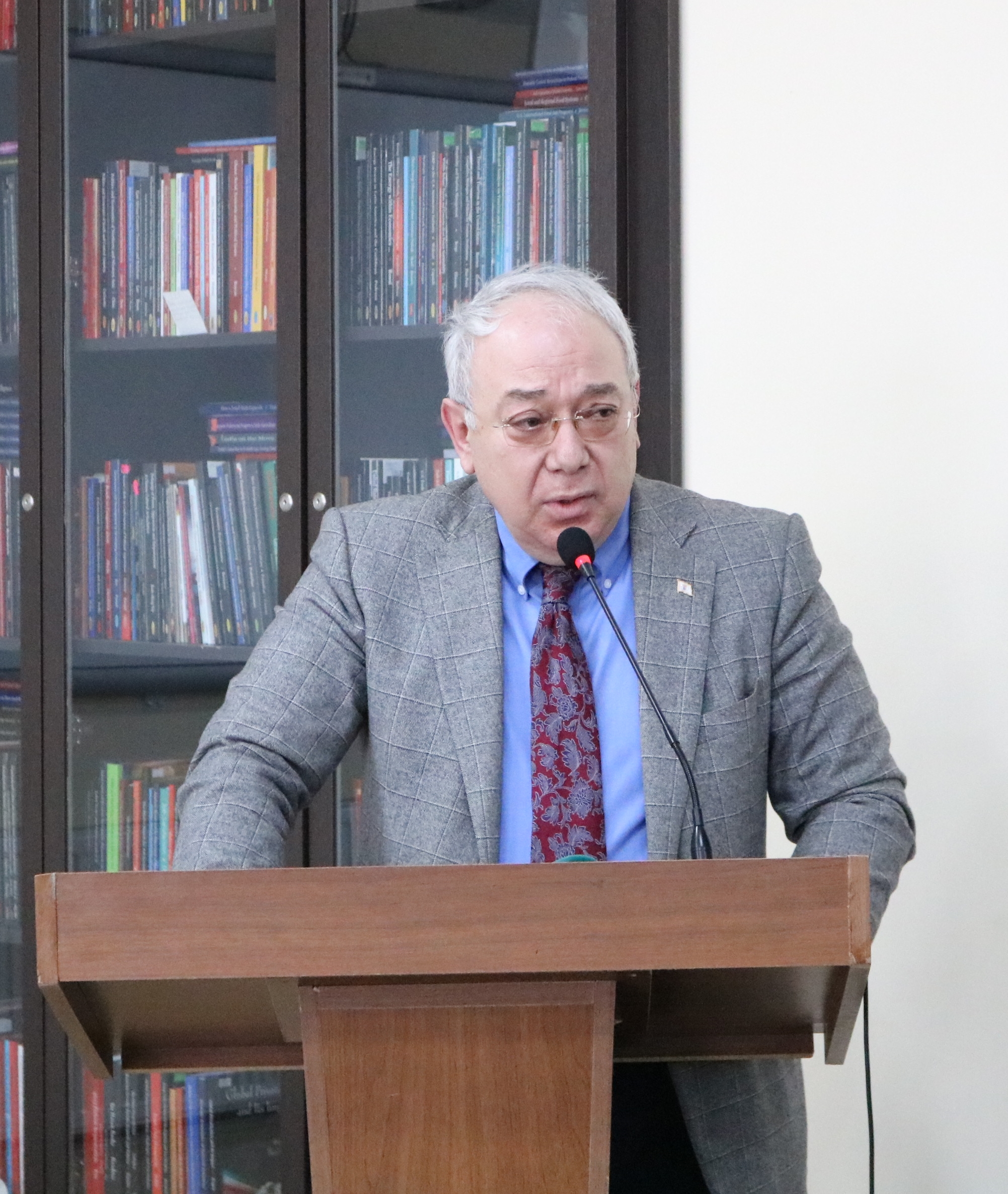 "Georgian Paradigm of Peace" – Rector Zurab Khonelidze's Monograph