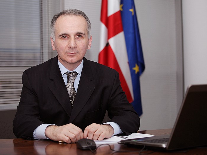 სოხუმის სახელმწიფო უნივერსიტეტის კურსდამთავრებული სისხლის სამართლის საერთაშორისო სასამართლოს მოსამართლე და საქართველოს იუსტიციის მინისტრი გახდა