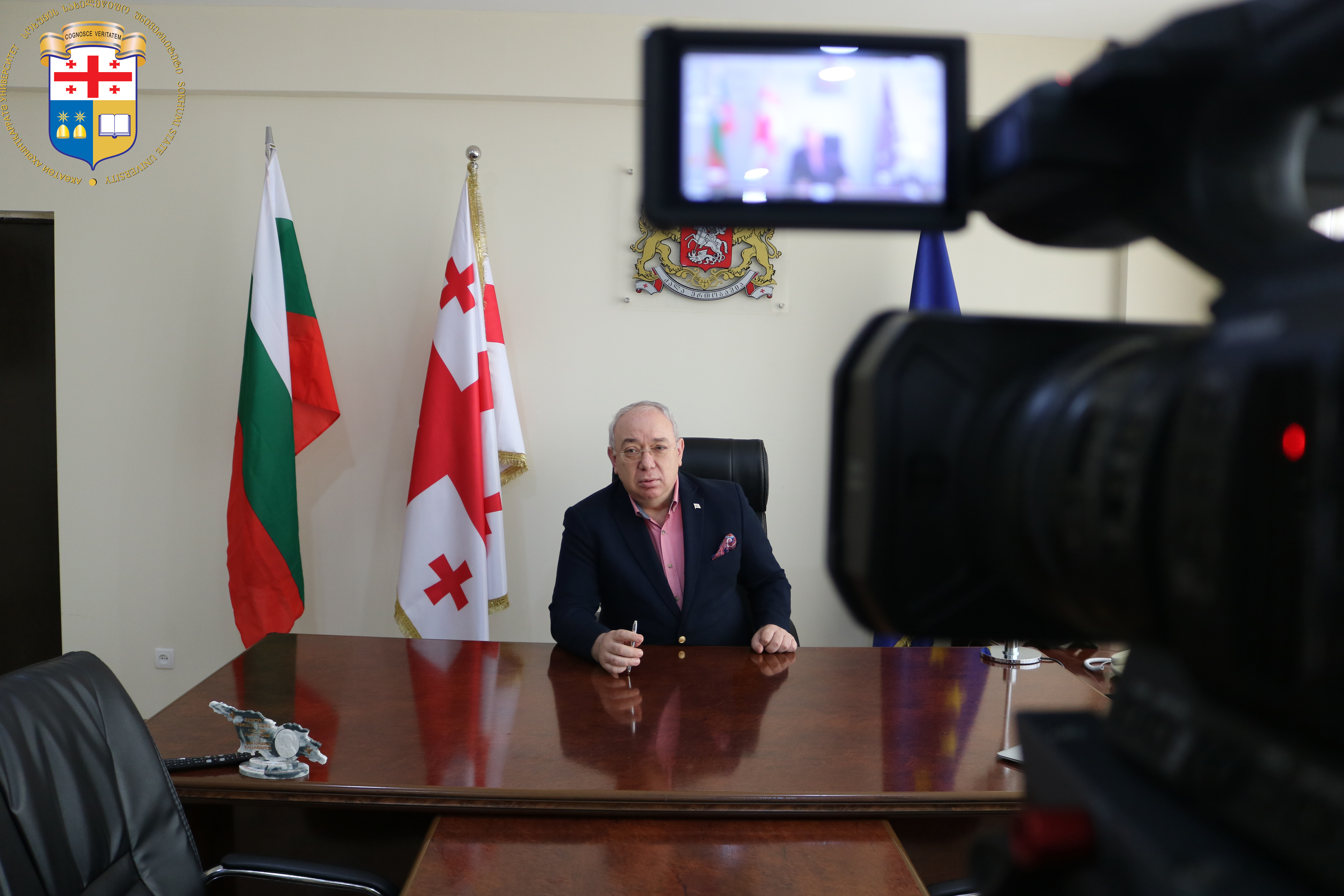 სოხუმის სახელმწიფო უნივერსიტეტის რექტორის მილოცვა ბულგარელ ხალხს 