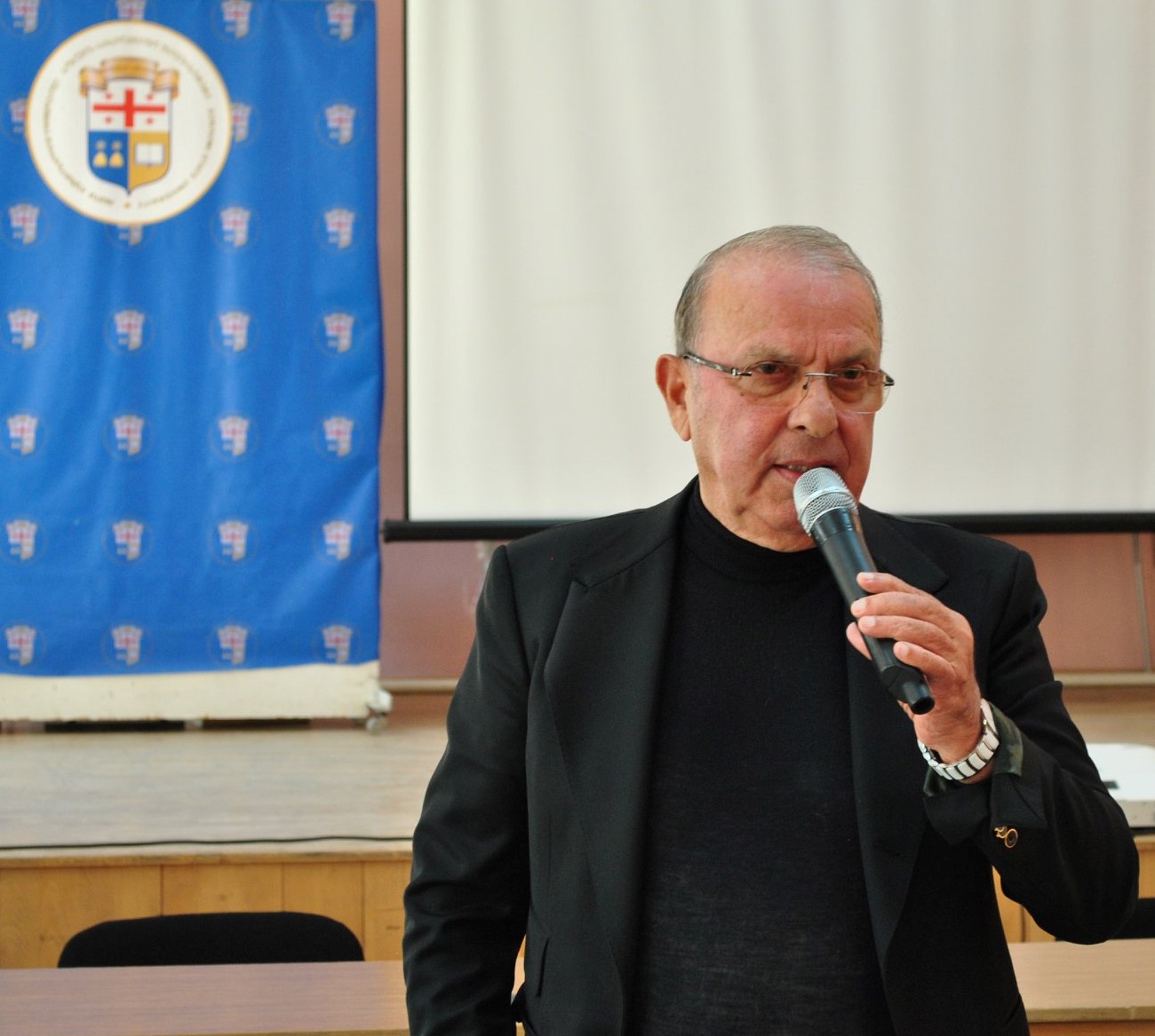 სოხუმის სახელმწიფო უნივერსიტეტის სამძიმარი